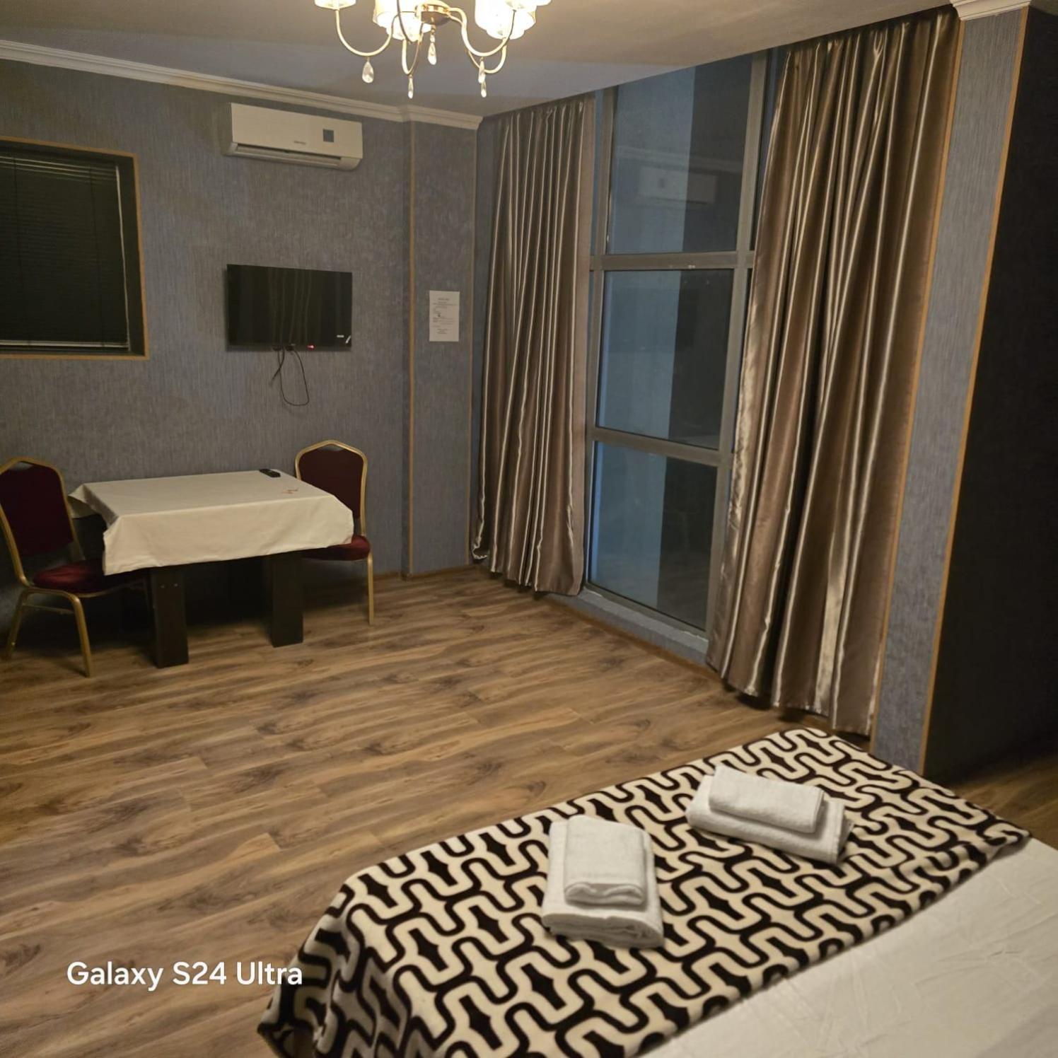 Hotel Like Tbilissi Extérieur photo